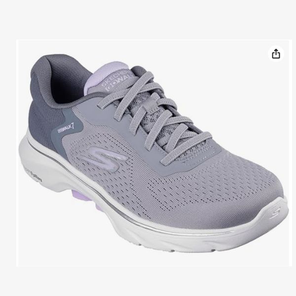 Tênis ortopédico feminino Skechers Go Walk 7 indicado para caminhada com amortecimento leve